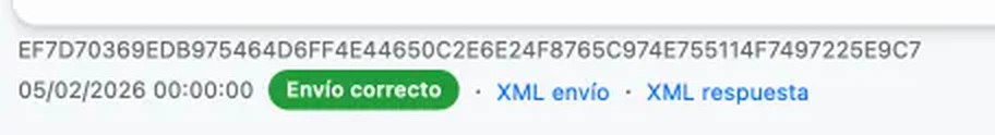 Detalle de una factura de gesTUSSER con su huella criptográfica, la marca de envío correcto a la AEAT y los enlaces al XML de envío y al de respuesta